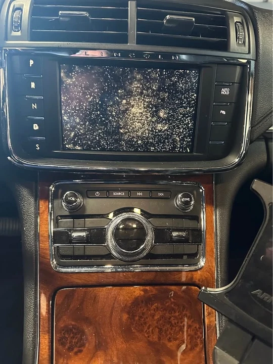 2019 Lincoln Continental 10th Gen - Image 7 of 7