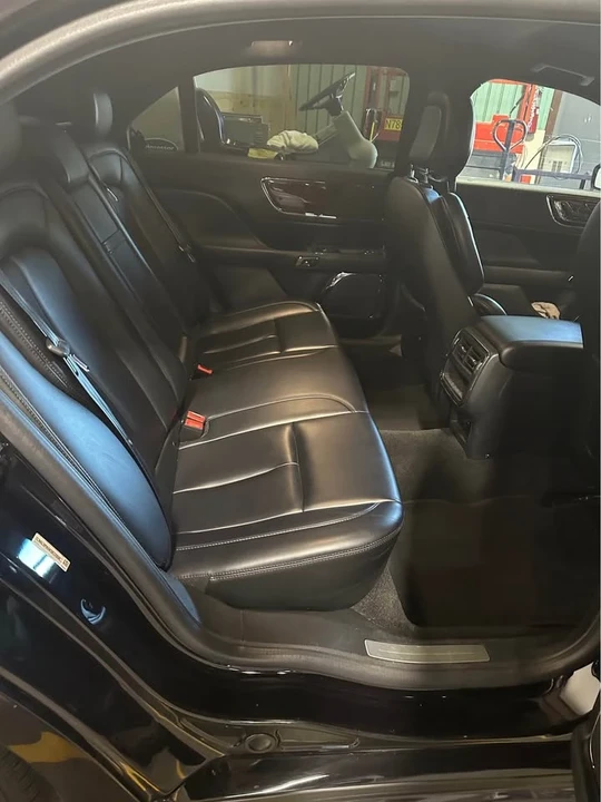 2019 Lincoln Continental 10th Gen - Image 4 of 7