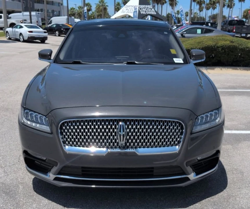 2019 Lincoln Continental 10th Gen - Image 6 of 12