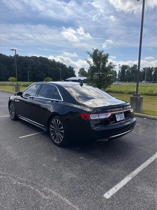 2019 Lincoln Continental 10th Gen - Image 8 of 16