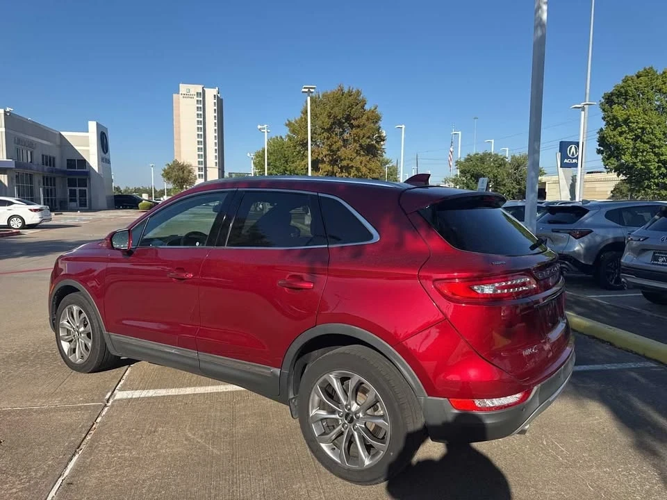 2019 Lincoln MKC - Image 2 of 9