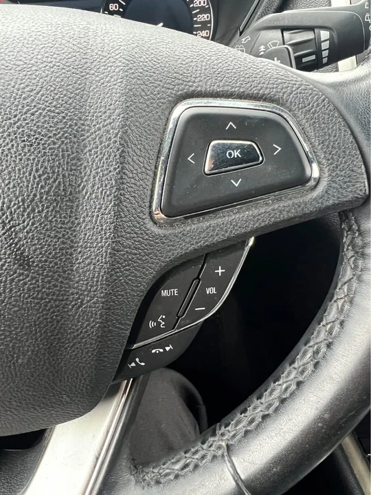 2019 Lincoln MKC - Image 12 of 18
