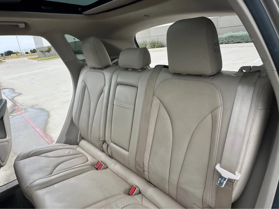 2019 Lincoln MKC - Image 18 of 19