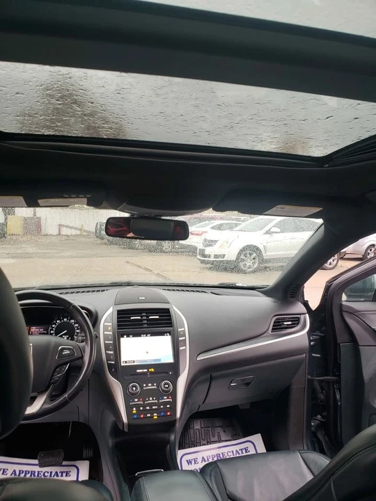 2019 Lincoln MKC - Image 11 of 19