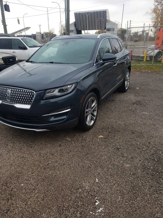 2019 Lincoln MKC - Image 2 of 19
