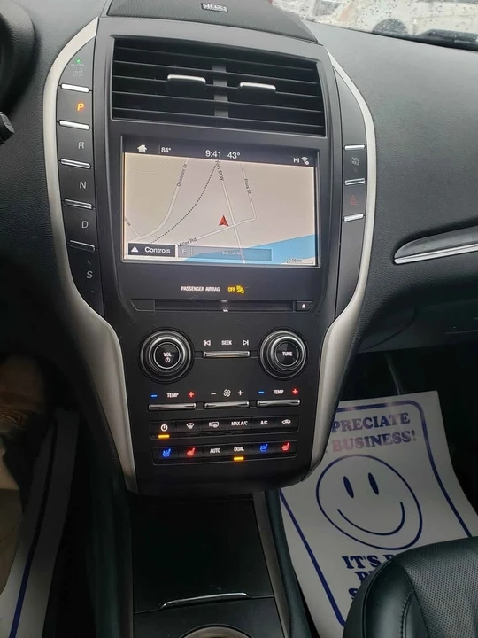 2019 Lincoln MKC - Image 8 of 19