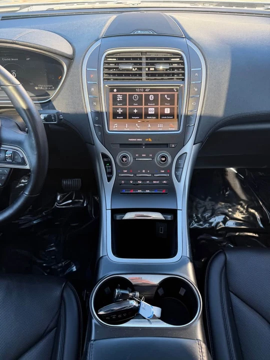2019 Lincoln Nautilus - Image 9 of 10