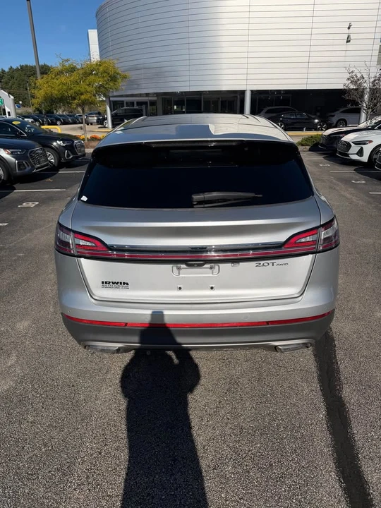 2019 Lincoln Nautilus - Image 4 of 10