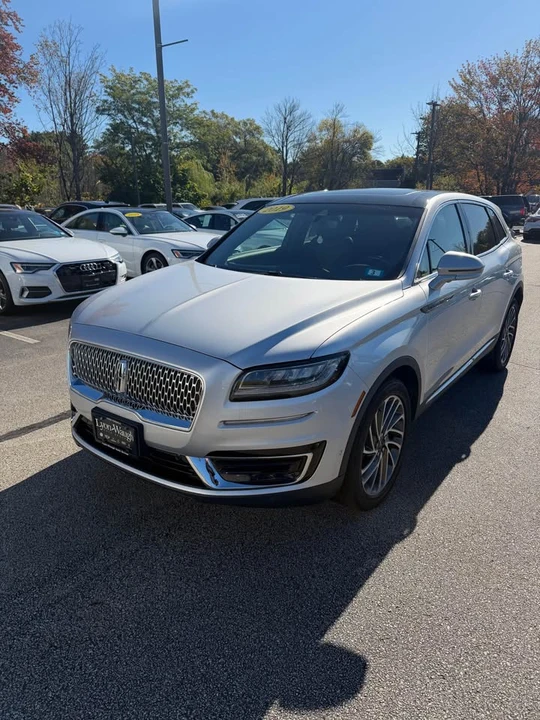 2019 Lincoln Nautilus - Image 2 of 10