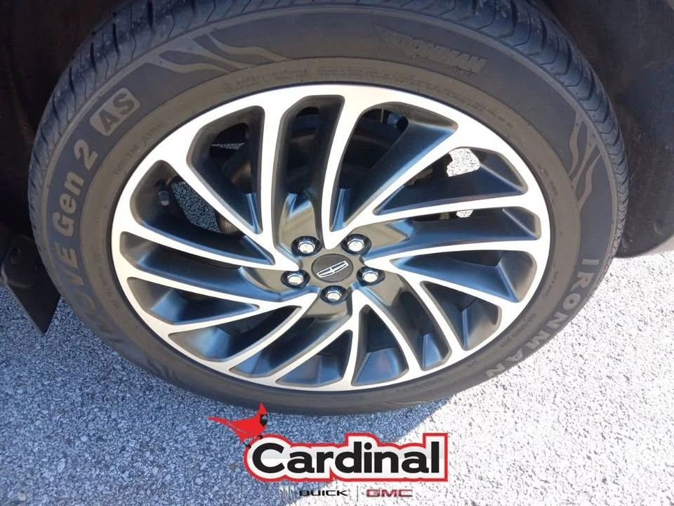 2019 Lincoln Nautilus - Image 14 of 20