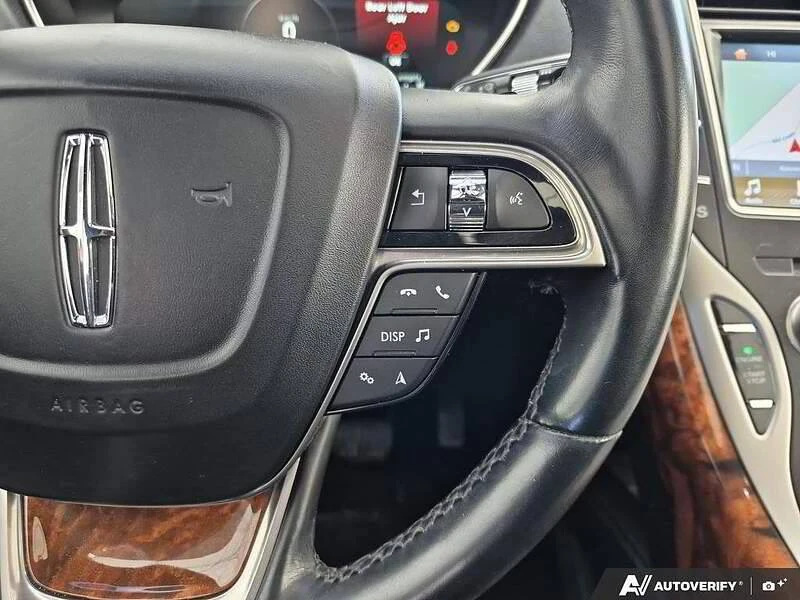 2019 Lincoln Nautilus - Image 12 of 17