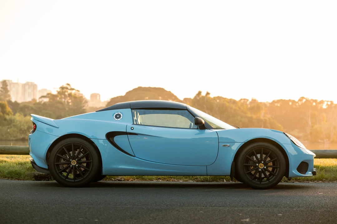 2019 Lotus Elise Series 3 - Image 4 of 31