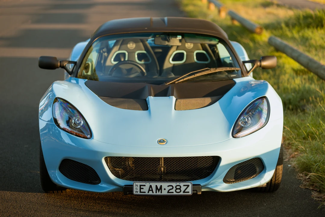 2019 Lotus Elise Series 3 - Image 2 of 31