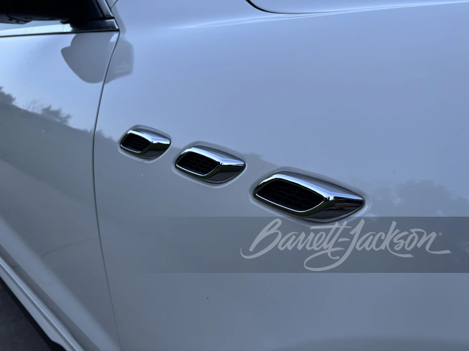 2019 Maserati Levante Trofeo - Image 23 of 27