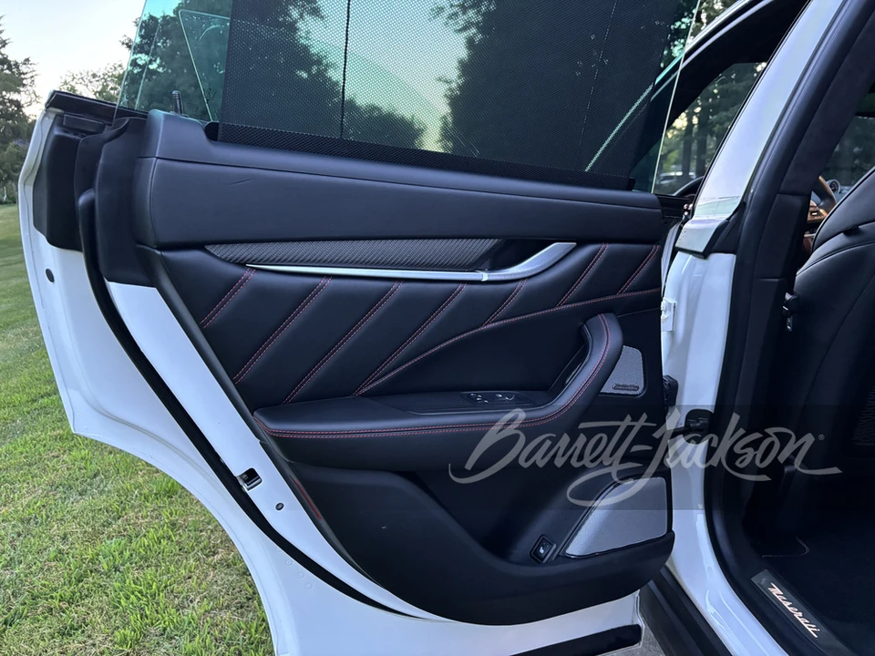 2019 Maserati Levante Trofeo - Image 12 of 27