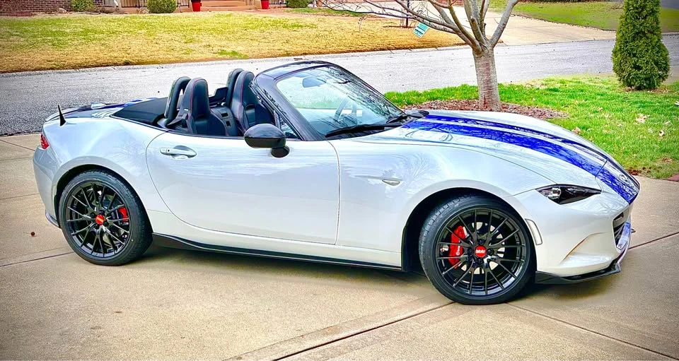 2019 Mazda ND MX-5 Miata - Image 2 of 9
