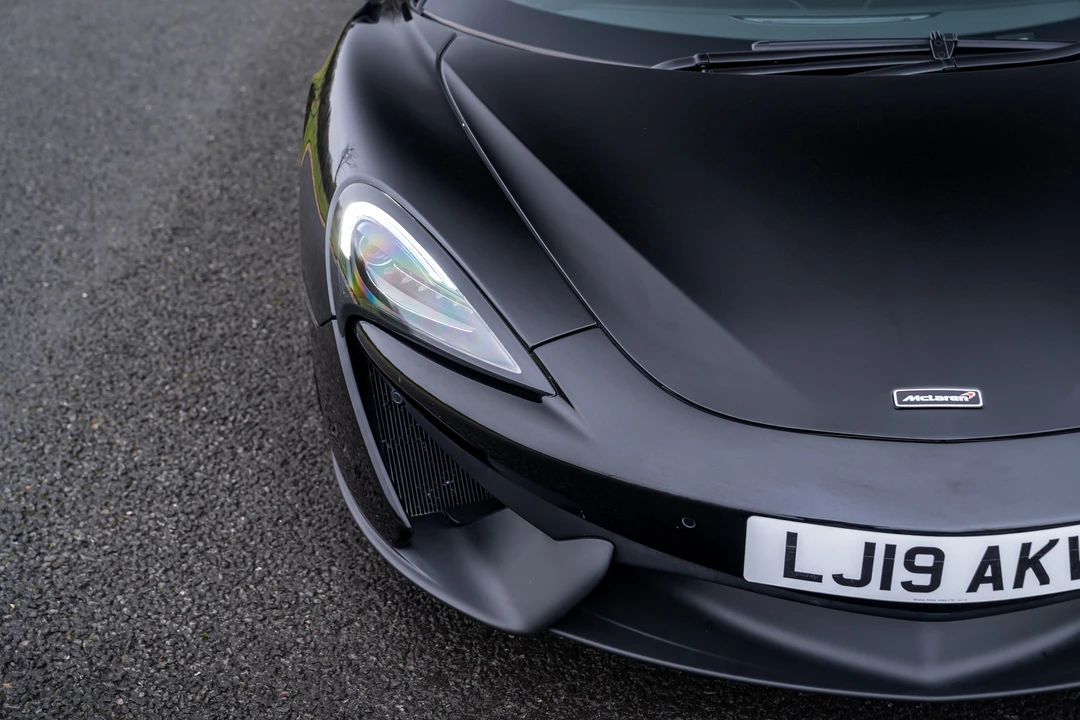 2019 McLaren 570S - Image 20 of 31