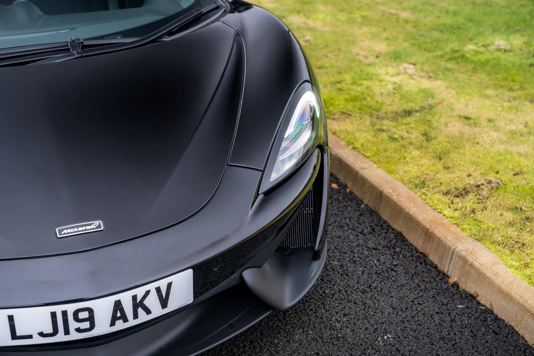2019 McLaren 570S - Image 21 of 31