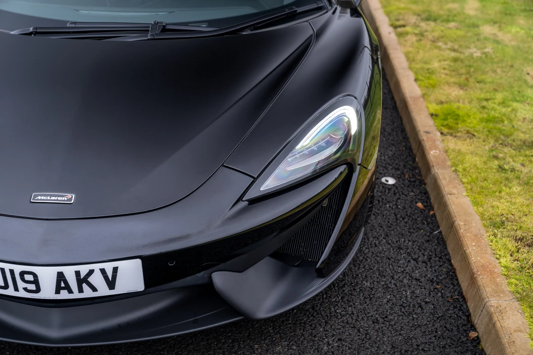 2019 McLaren 570S - Image 24 of 31