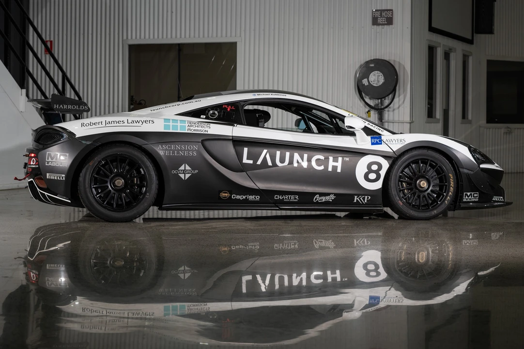 2019 McLaren 570S - Image 5 of 31