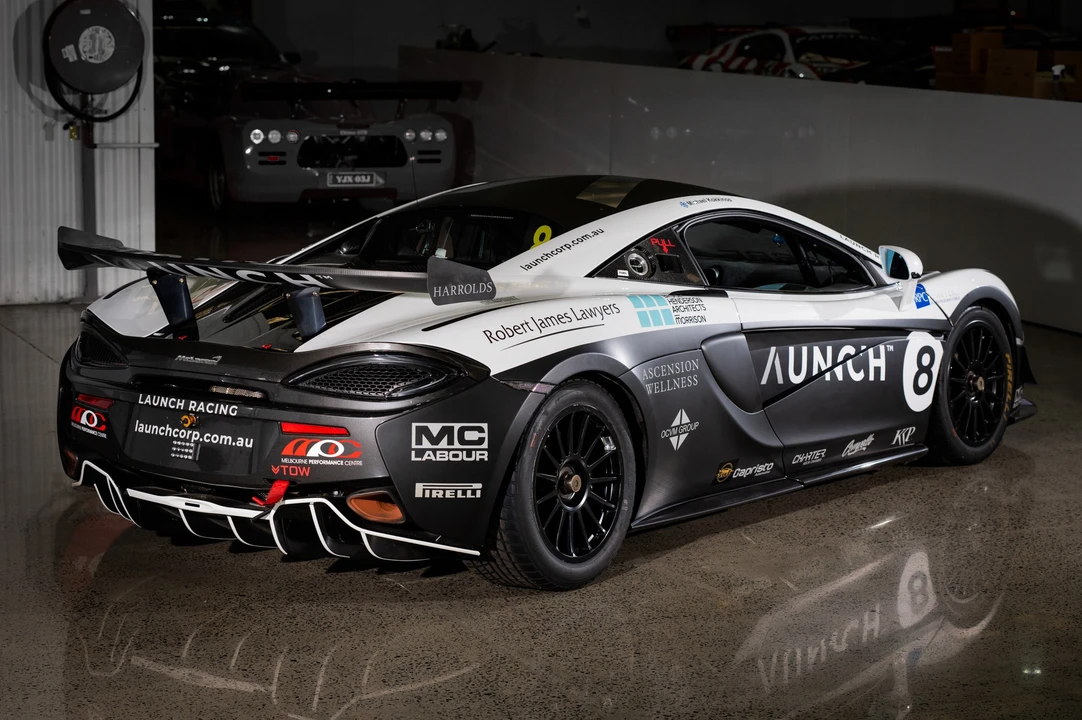 2019 McLaren 570S - Image 16 of 31