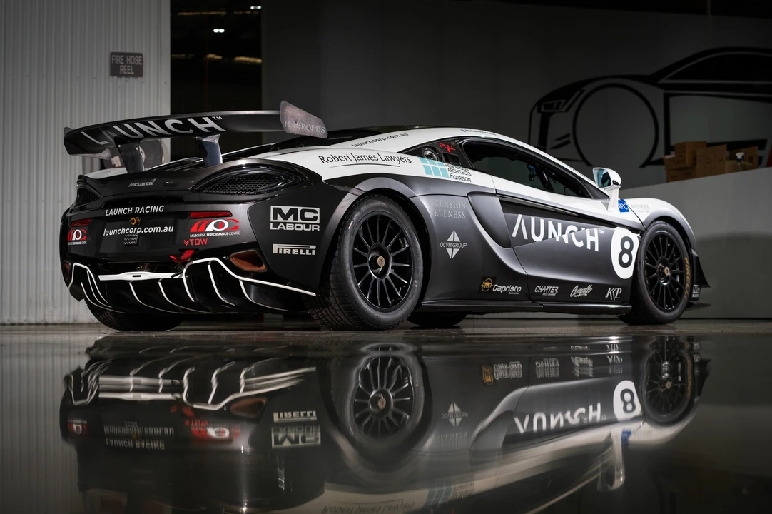 2019 McLaren 570S - Image 17 of 31