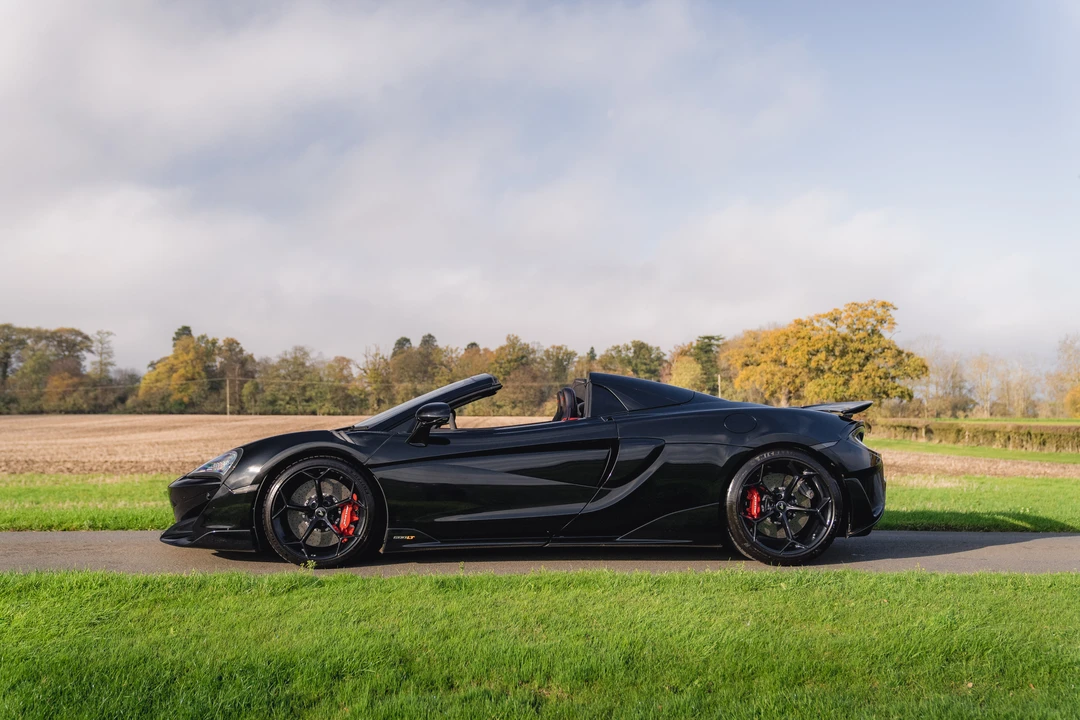 2019 McLaren 600LT Spider - Image 5 of 31