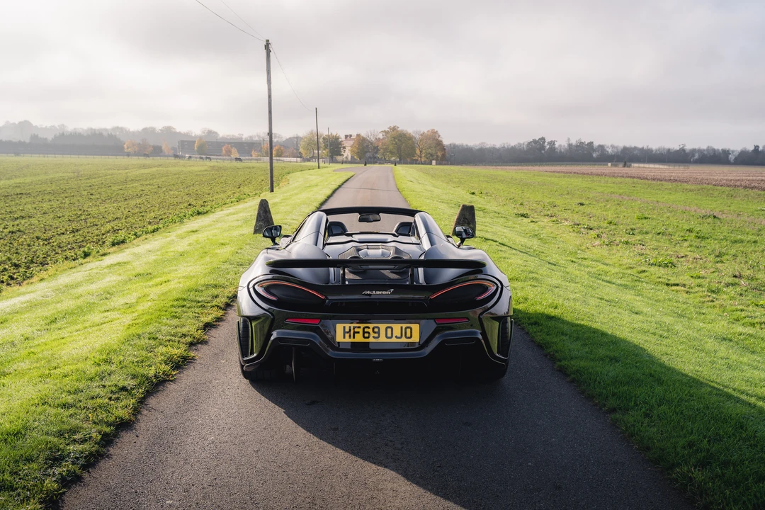 2019 McLaren 600LT Spider - Image 7 of 31