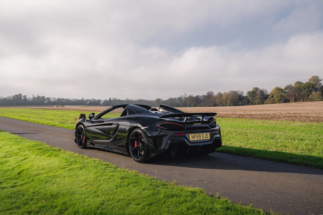 2019 McLaren 600LT Spider - Image 12 of 31