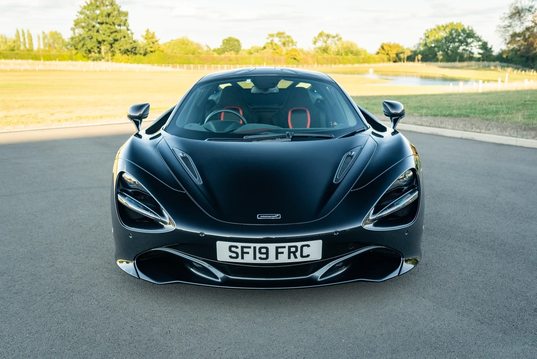 2019 McLaren 720S - Image 3 of 30