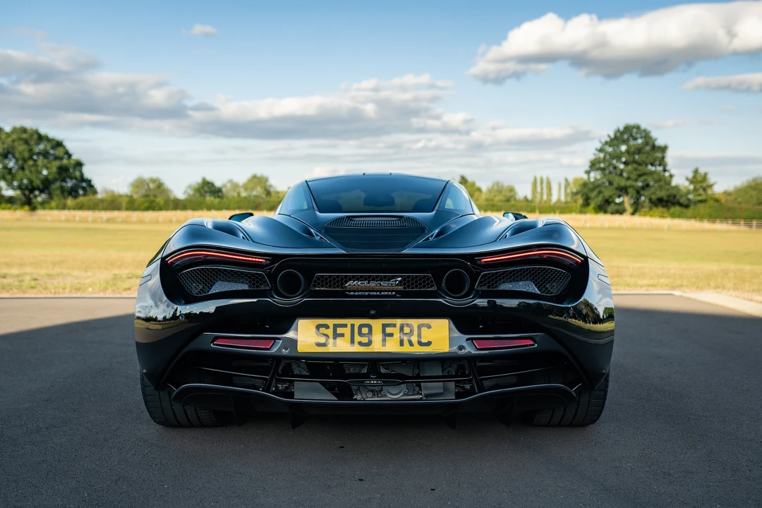 2019 McLaren 720S - Image 12 of 30