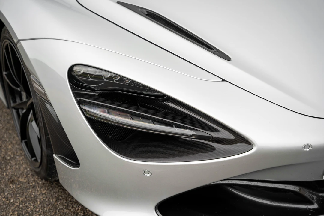 2019 McLaren 720S - Image 18 of 31