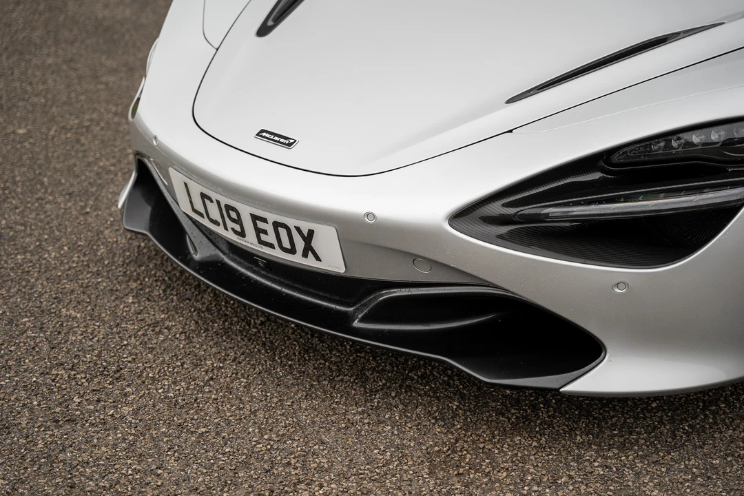 2019 McLaren 720S - Image 23 of 31