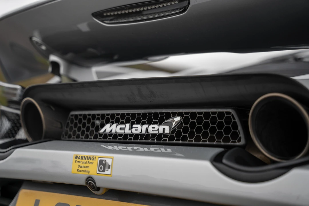 2019 McLaren 720S - Image 29 of 31