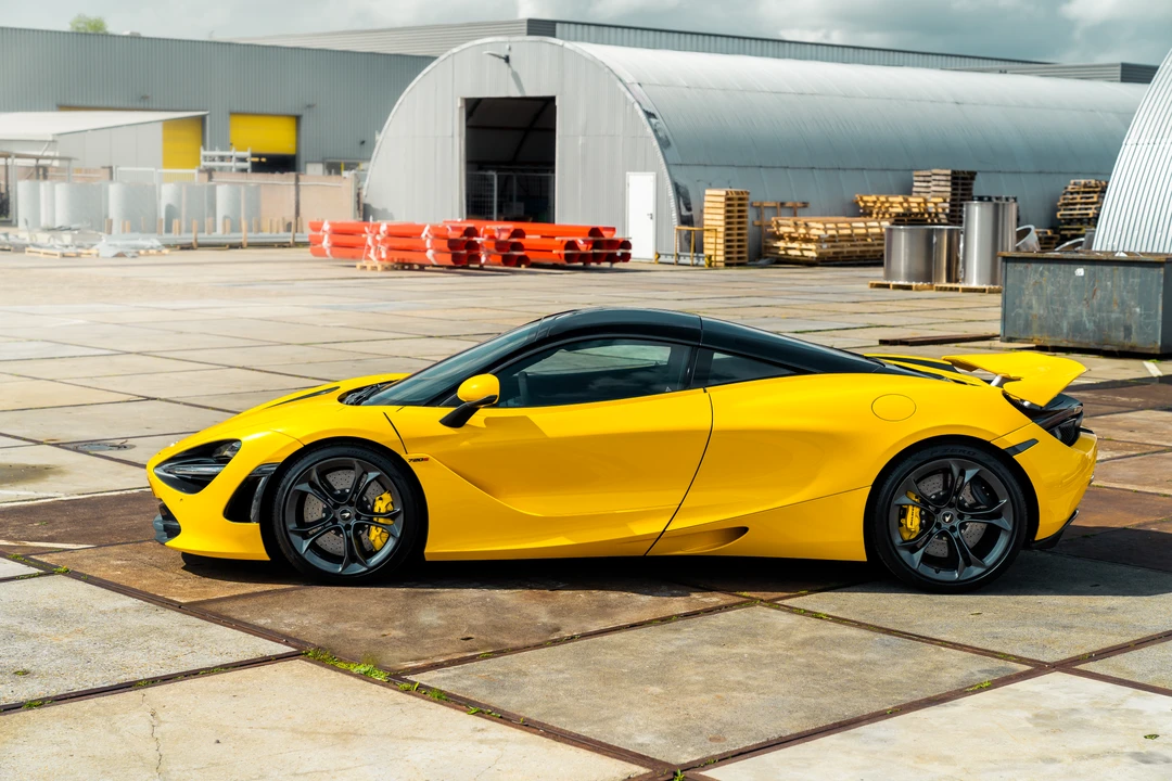 2019 McLaren 720S - Image 5 of 31