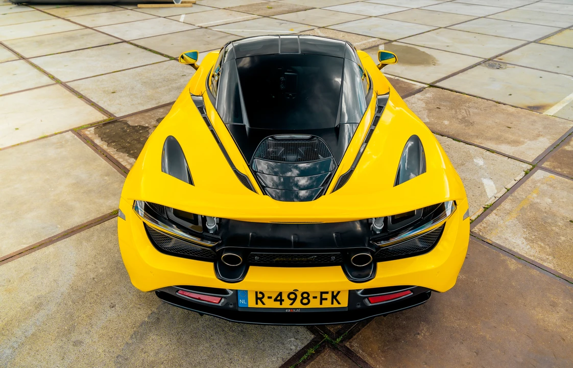 2019 McLaren 720S - Image 13 of 31