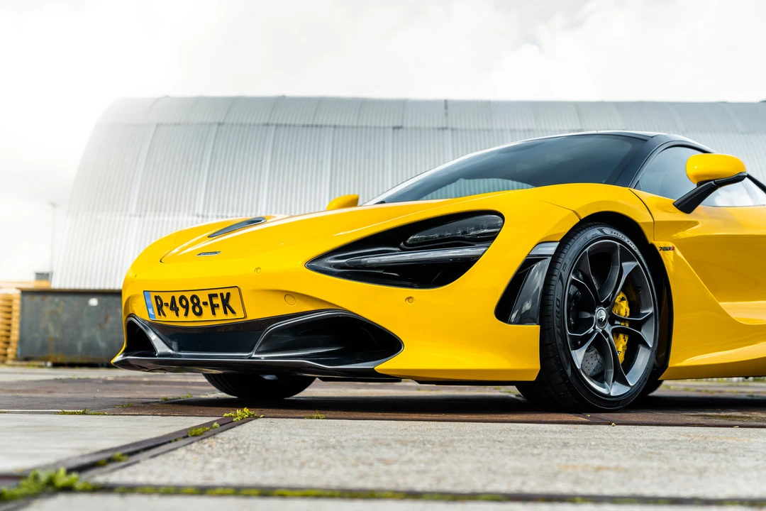 2019 McLaren 720S - Image 24 of 31