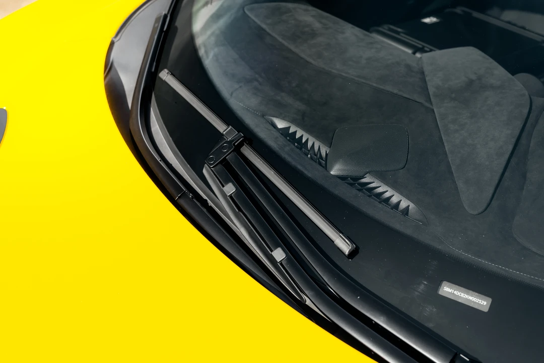 2019 McLaren 720S - Image 28 of 31