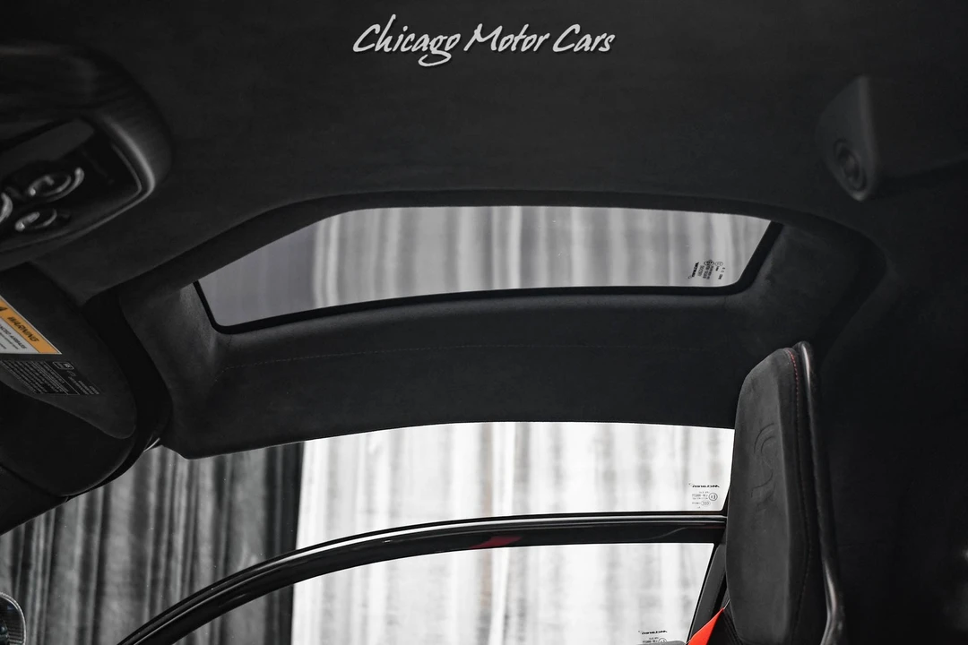 2019 McLaren Senna - Image 18 of 31
