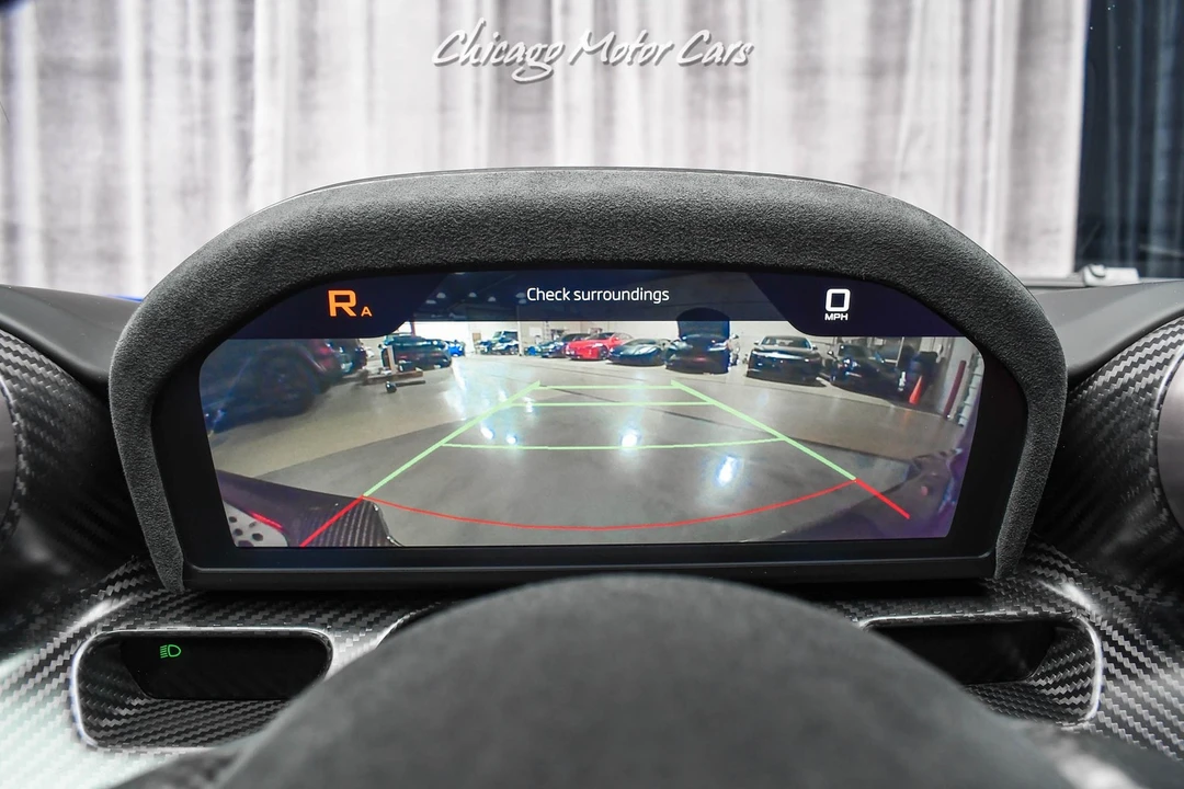 2019 McLaren Senna - Image 11 of 31
