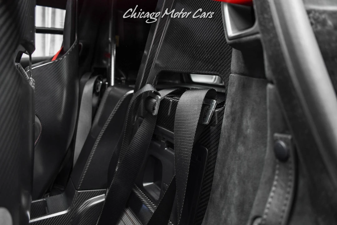 2019 McLaren Senna - Image 22 of 31