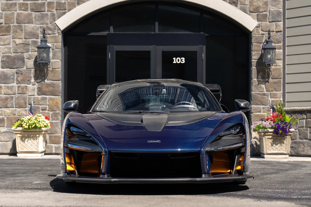 2019 McLaren Senna - Image 2 of 31