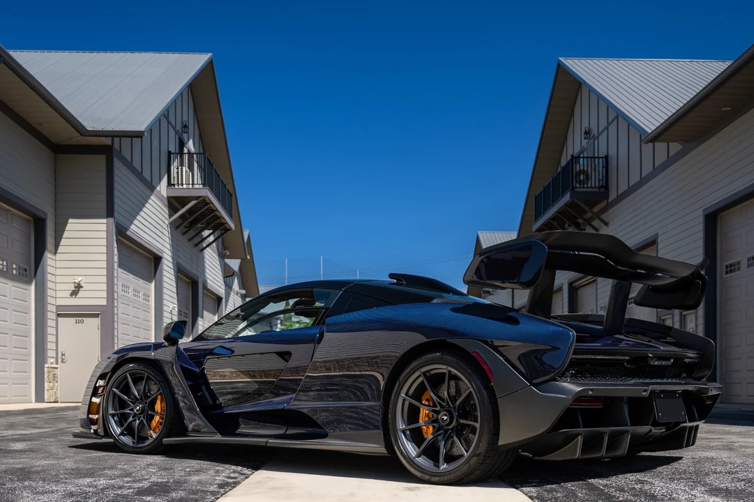 2019 McLaren Senna - Image 9 of 31