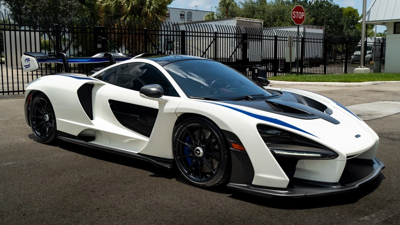 2019 McLaren Senna - Image 8 of 31