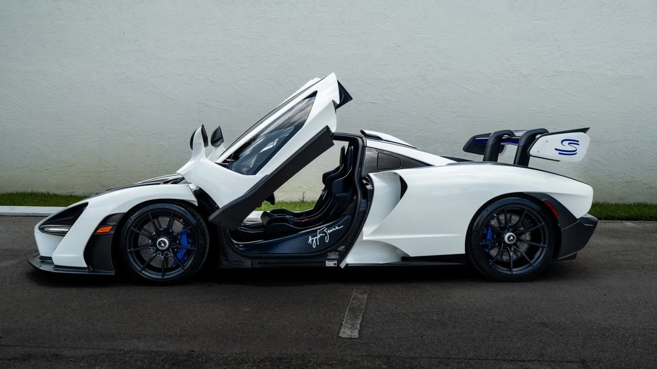 2019 McLaren Senna - Image 5 of 31