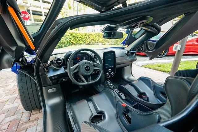 2019 McLaren Senna - Image 3 of 21