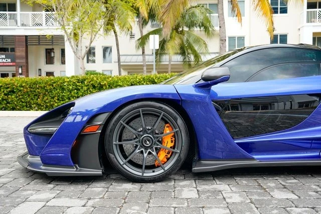2019 McLaren Senna - Image 12 of 21