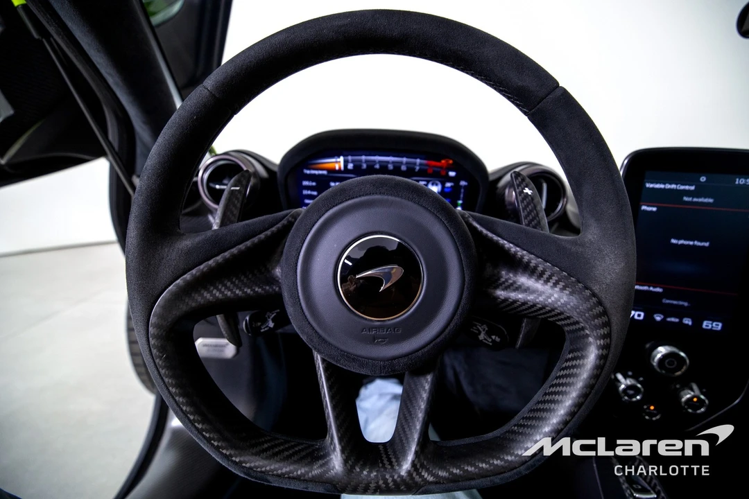 2019 McLaren Senna - Image 15 of 21