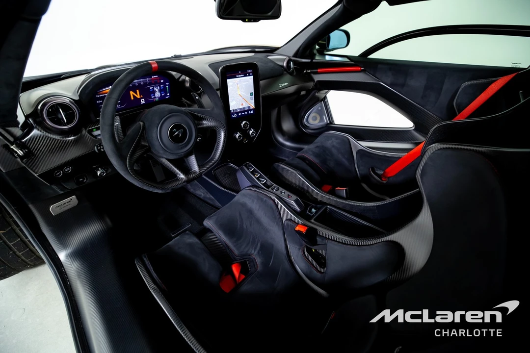 2019 McLaren Senna - Image 13 of 31