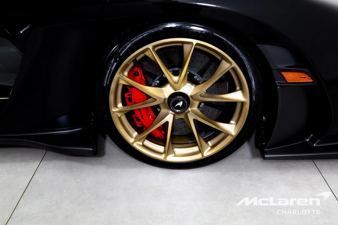 2019 McLaren Senna - Image 30 of 31